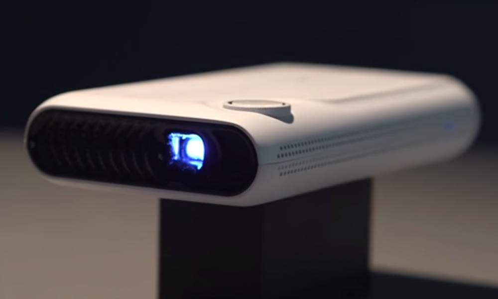 indiegogo-touchpico-android-projector-1